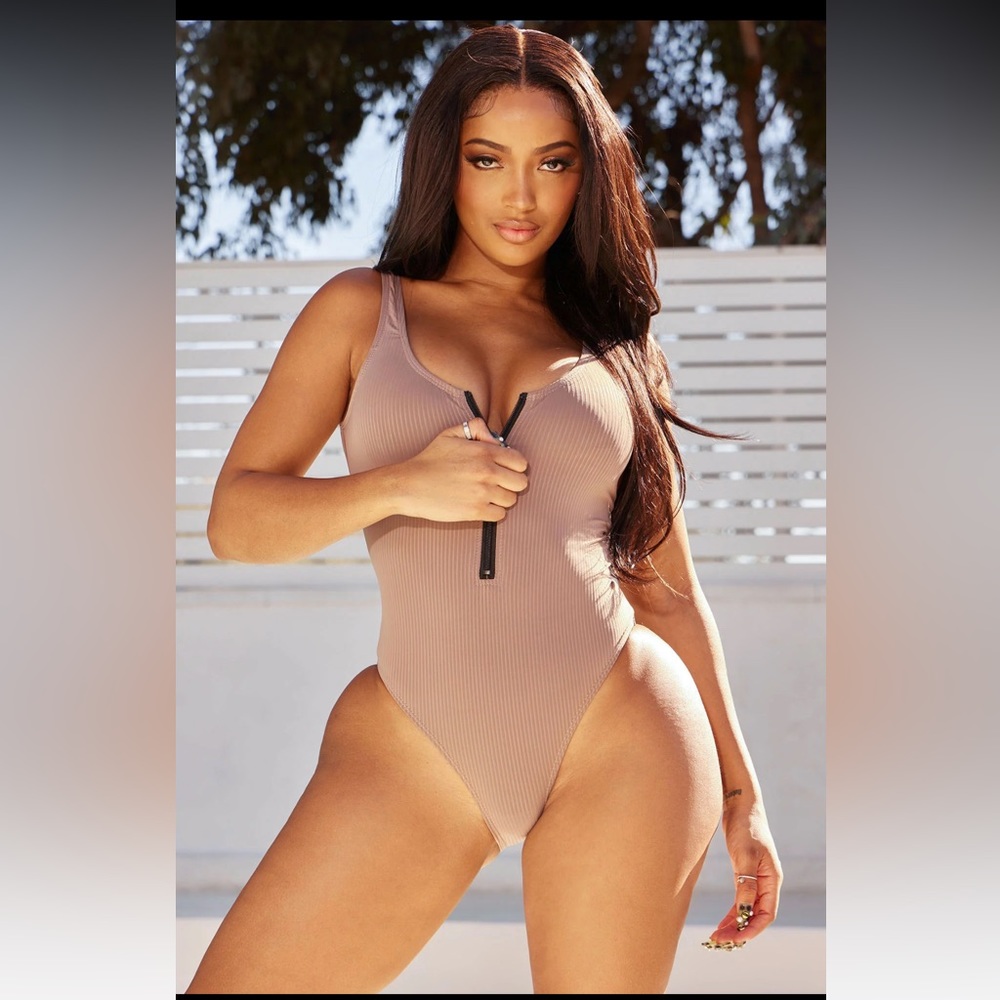 Sandy Dreams zip up 1 piece swim suit